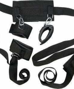 Aanbiedingen ❤️ Bad Kitty – Complete Bondage Harnas Set Met Pols En Enkel Boeien Gekoppeld Met Halsband – Zwart ?