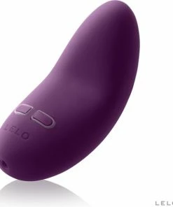 Goedkoop ? LELO LILY 2 Persoonlijke Stimulator Voor Vrouwen Plum, Draadloos Extern Stimulatiesysteem, Waterbestending En Herlaadbaar ⭐ 37 Goedkoop ? LELO LILY 2 Persoonlijke Stimulator Voor Vrouwen Plum, Draadloos Extern Stimulatiesysteem, Waterbestending En Herlaadbaar ⭐ -Zyba Shop 550x607 2
