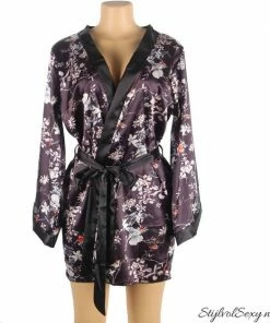 Begroting ? Merkloos Luxe Zwarte Satijnen Kimono Met Wijde Mouwen| Maat 42/44 | Dames Badjas - Avondjas - Ochtendjas ? -Zyba Shop 550x627 1