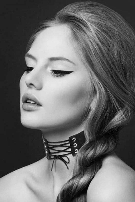 Coupon ✔️ Bijoux Pour Toi - Halsband - Fetish Choker Met Veters - Zwart ? 1 Coupon ✔️ Bijoux Pour Toi - Halsband - Fetish Choker Met Veters - Zwart ?